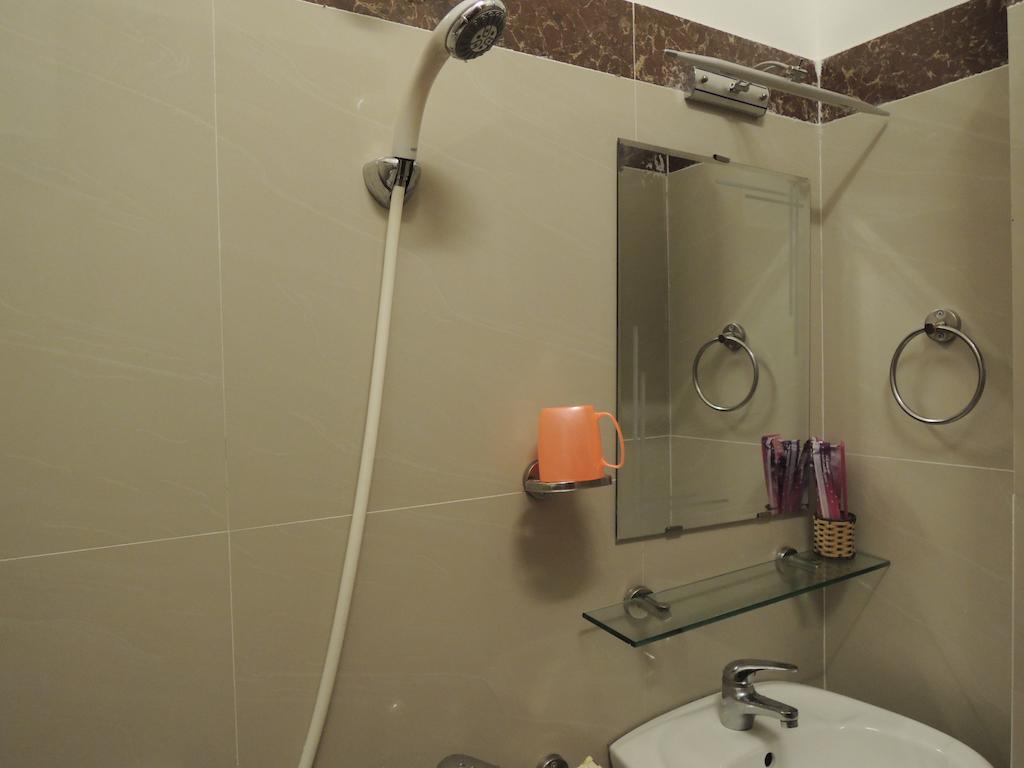 Hong Hoa Hotel Далат Номер фото
